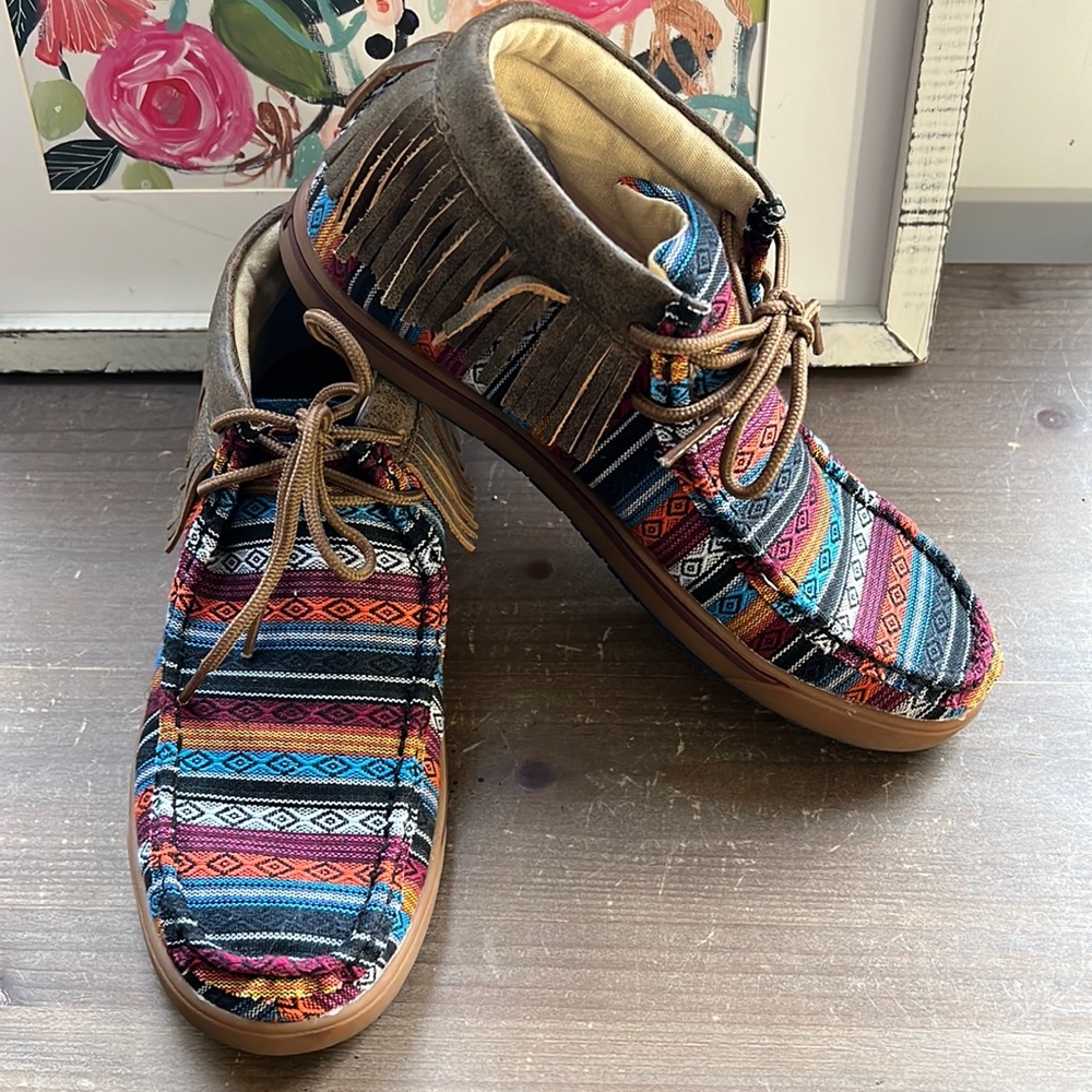 Twisted X Multicolor Aztec Fringe Moccasin Sneakers